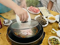 -濠轩阁特色生蚝火锅(水湾路店)