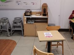 大堂-老乡鸡(滨湖假日店)