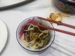 -牛员外鲜切牛肉火锅