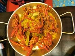 -钳真多钓虾馆·小龙虾海鲜烧烤(九六广场店)
