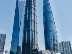 -陆家嘴空中步行连廊