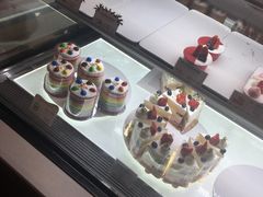 -巴黎贝甜(大宁国际商业广场店)