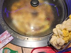 -山里屯铁锅炖·东北菜(康桥店)