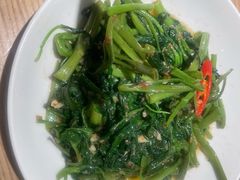 -默加东南亚美食(大宁音乐广场店)