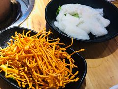 -捞围鲜·港式打边炉(海阳路店)