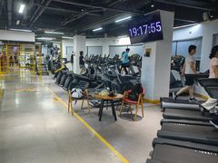 -超鹿运动(融侨锦江店)