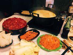 -鲜入围煮花胶鸡海鲜火锅