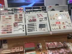 -名创优品(中原万达2F店)