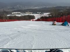-鳌山滑雪度假区