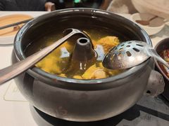 -云海肴·汽锅鸡·云南菜(天山百盛优客店)