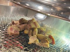 -肉甲韩国木炭烤肉(新壹街1店)