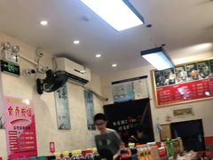 -烫煮风旋转涮吧自助小火锅(洪楼大润发店)