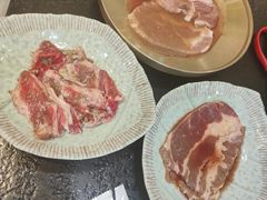 -臻牛烤肉
