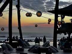 -FINNS Beach Club
