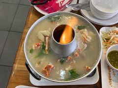 -两兄弟Song Pee Nong(2号店)