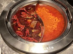自选鸳鸯锅-麻路成都火锅(柏威年店)
