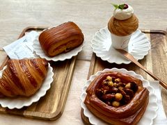 -VERIE BAKEHOUSE
