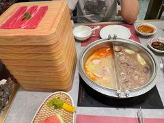 -一绪に寿喜烧(荟聚店)