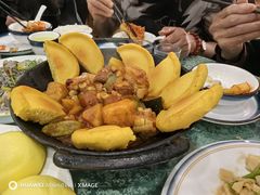 -鹤乡东北菜(崮山路店)