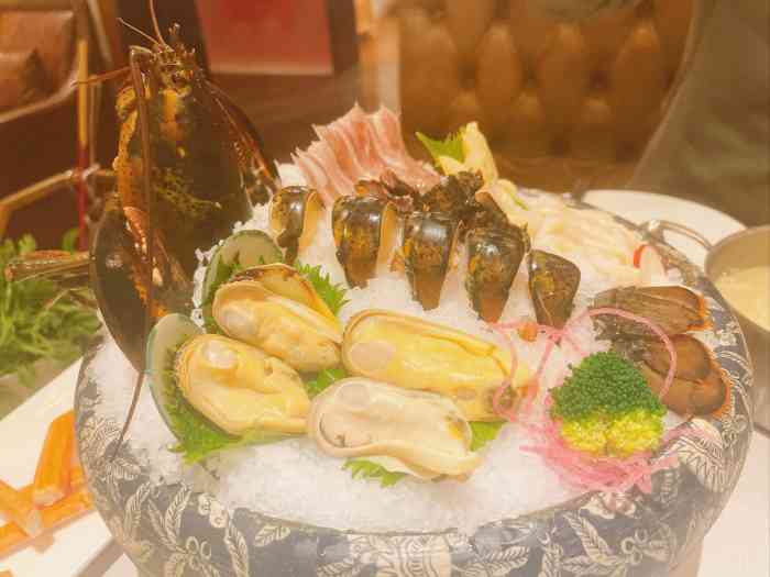 红鼎豆捞(汉街店)-"……………没有期待的好吃,很淡很淡.