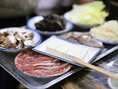-乳仔牛牦牛汤锅 烤羊排(松潘古城店)