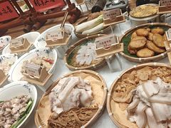 -六合居·明厨亮灶餐厅(成双大道店)