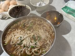 -正宗杨记普洱酸醋米线(总店)