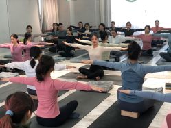-OM瑜伽教练培训学院