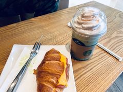 桃意浓浓抹茶拿铁-星巴克(深圳梅林虹湾店)
