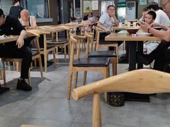 大堂-三好食堂(煎饺·馄饨·肉饼米线·盛世广场店)