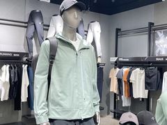 -迪桑特DESCENTE(青岛山东路万象城店)