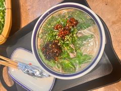 -云阿蛮云南生烫牛肉米线(奉贤路店)