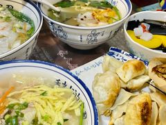 马蹄锅贴-长人馄饨铺(解放街店)