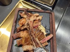 安格斯战斧牛排-大神太神·铁板烧(瑞虹天地月亮湾店)