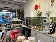 -芷桦咖啡(新城市广场店)