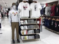 -优衣库(沈阳奥体万达广场店)