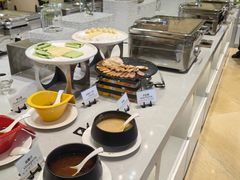 -江门新会碧桂园凤悦凤凰酒店(万达广场店)