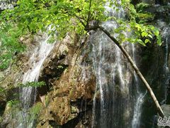 -藏龙百瀑风景区