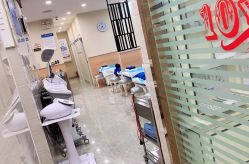 -痘院士专业祛痘皮肤管理