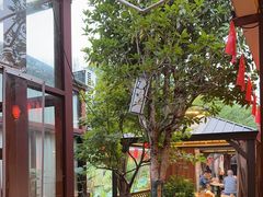 -湘力力小院·鱼汤泡饭(枫林路店)