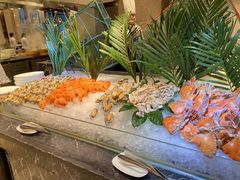 -美食汇海鲜自助餐厅·小龙虾烧烤(富力万达文华酒店)