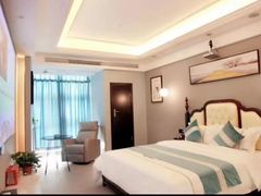 -优嘉酒店(长沙万家丽广场人民东路地铁站店)