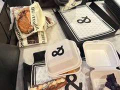 -BUTTERFUL&CREAMOROUS 黄油与面包(西单大悦城店)