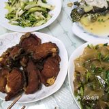 爆鱼年年有余，是过年留下来一些