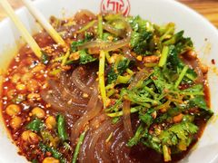 万记特色酸辣粉-万记麻辣烫国展总店