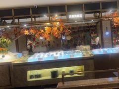 -半岛翡丽海鲜自助餐厅(观风亭店)