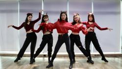 -STAR舞蹈工作室