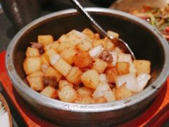 石锅小土豆-丝路金桃·新疆菜(徐汇店)