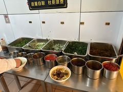 调料台-文山荷鲜居(翠湖店)