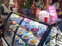 -金杨拉面王小吃面馆·牛三宝面·红烧牛肉粉